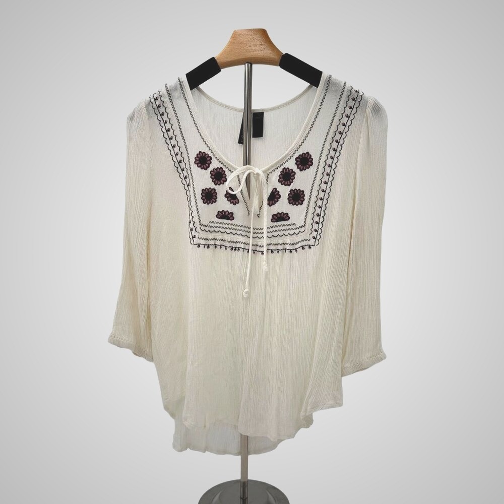 Fulltilt Embroidered Boho Peasant Blouse Off White V-Neck